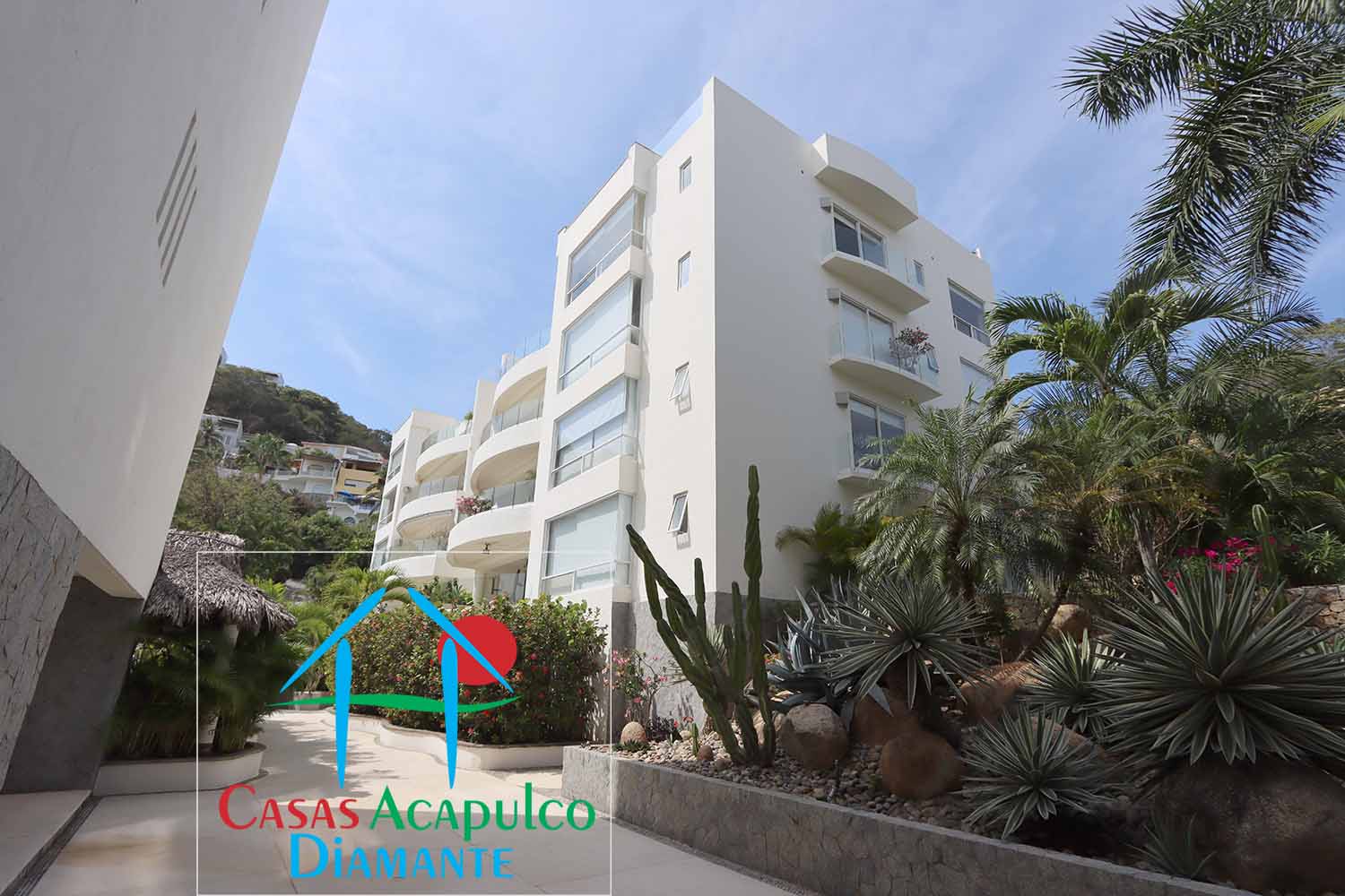 El Diamante - Fachada 3 El Diamante - Fachada 3