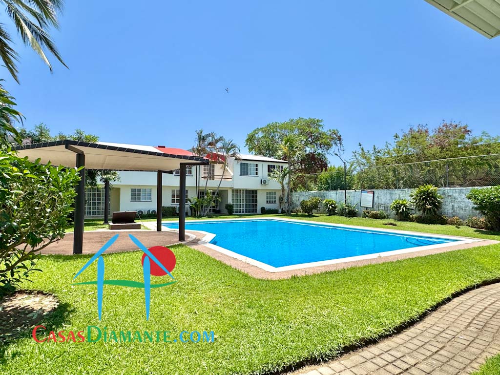 Joyas Diamante Plus - Alberca 1