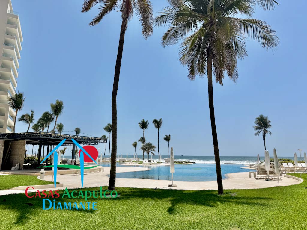 Maralago - Albercas 7