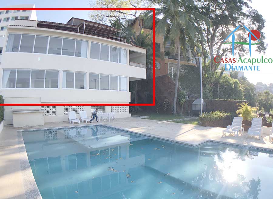 Bajareque - Alberca 2 Bajareque - Alberca 2