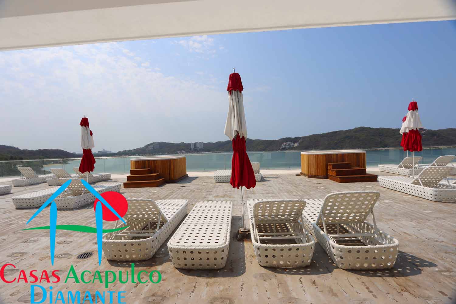 B Pichilingue - Roof 3 B Pichilingue - Roof 3