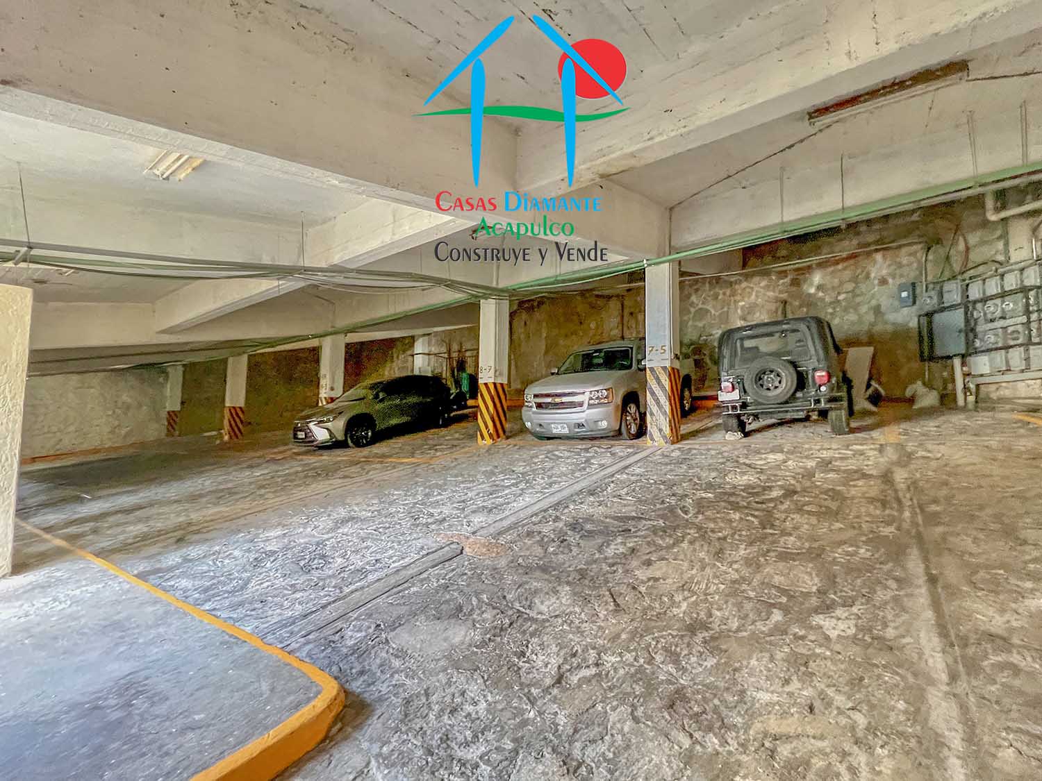 Las Gaviotas - Estacionamiento 1