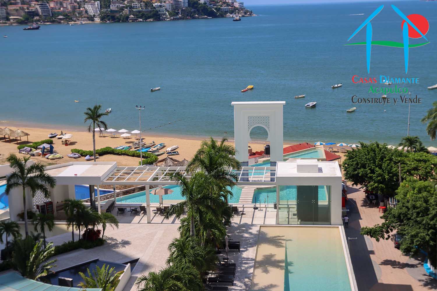 Armando´s Le Club - Alberca 12