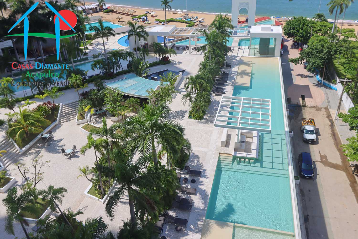 Armando´s Le Club - Alberca 13