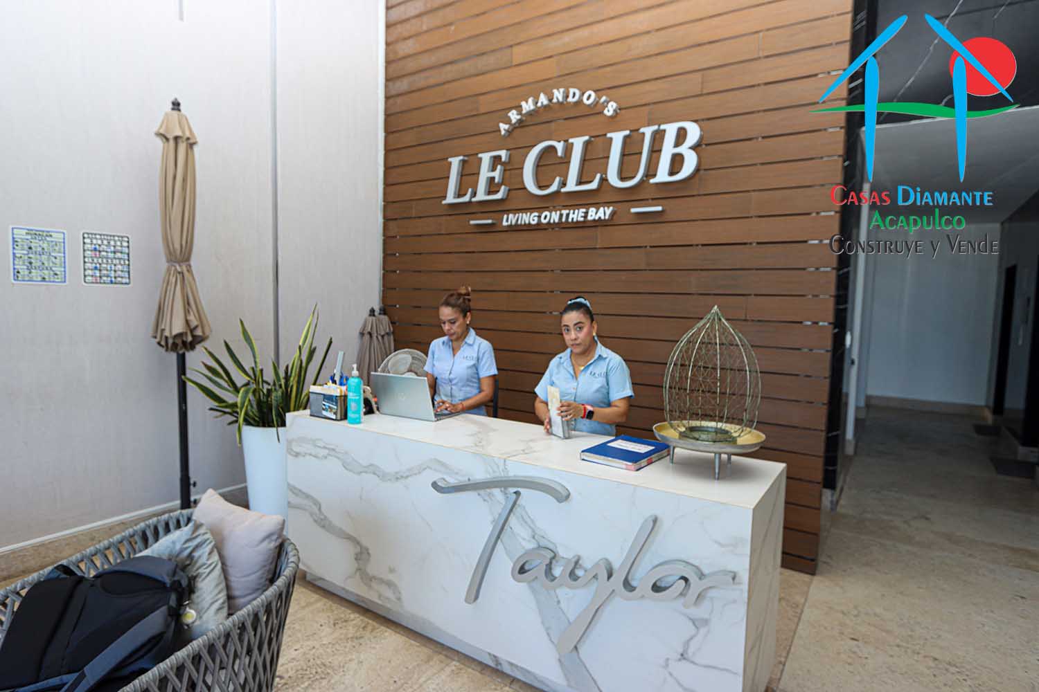 Armando´s Le Club - Recepción 1