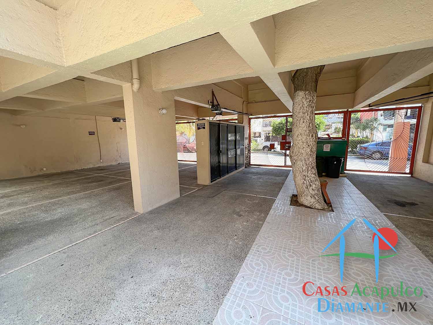 Hilario Malpica 293 - Estacionamiento 2 Hilario Malpica 293 - Estacionamiento 2