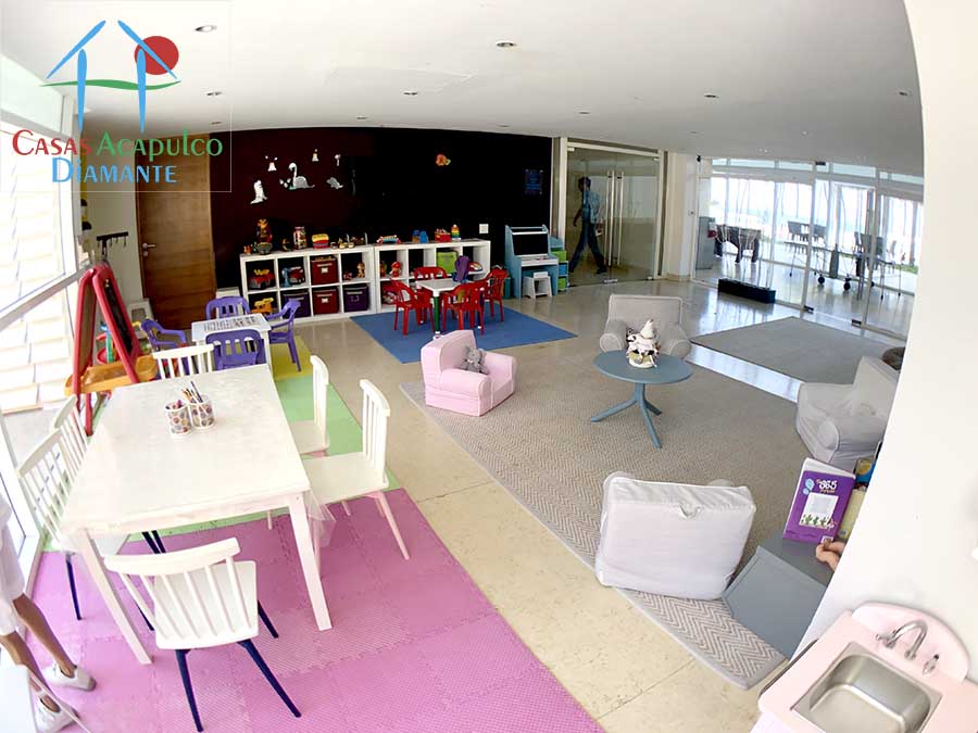 Solar Ocean - Ludoteca 2 Solar Ocean - Ludoteca 2