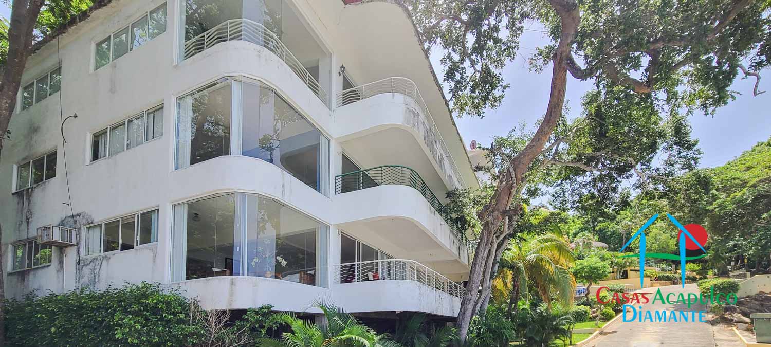 Punta Pichilingue - Fachada 1 Punta Pichilingue - Fachada 1