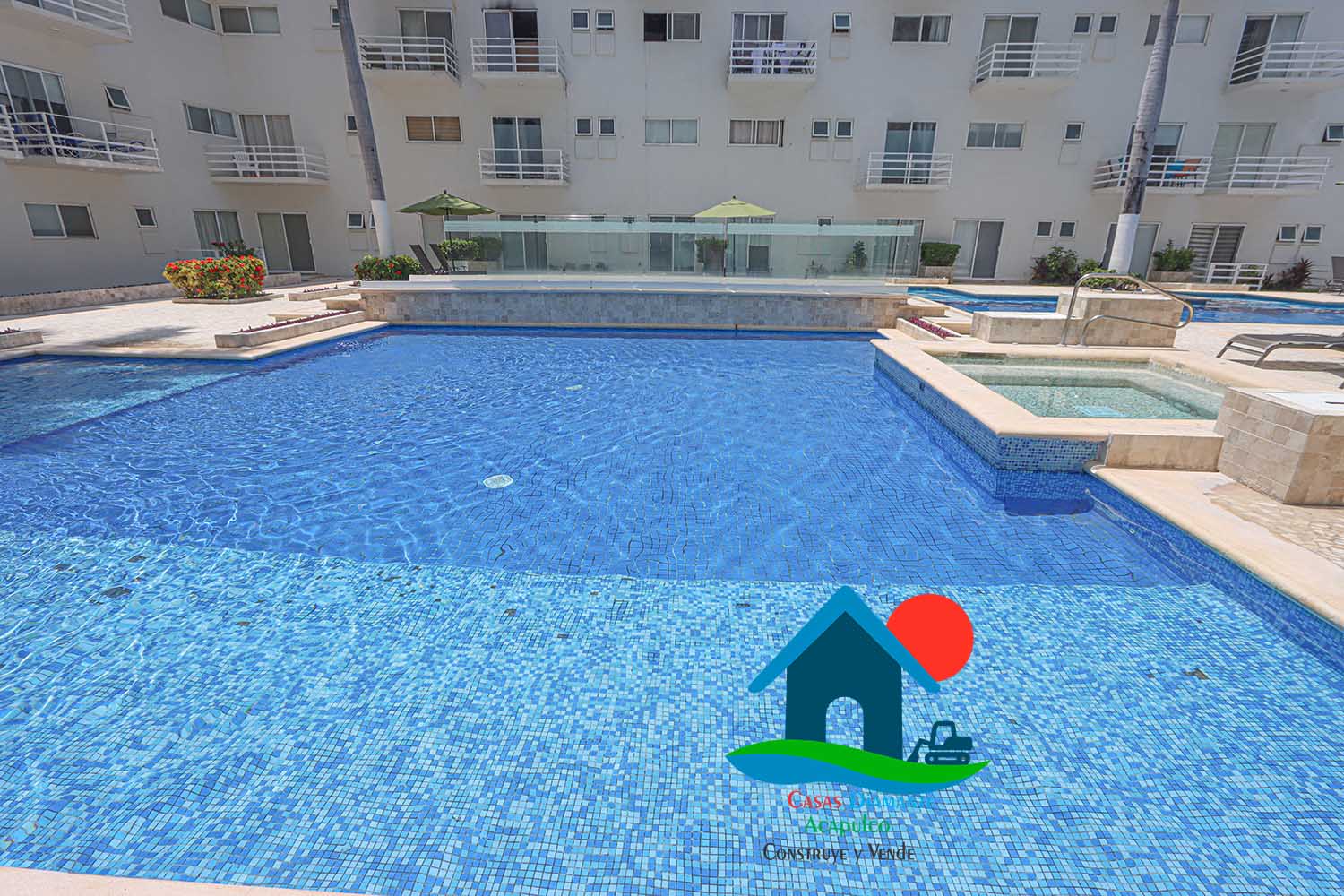 Residencial Puerta Diamante - Alberca 15