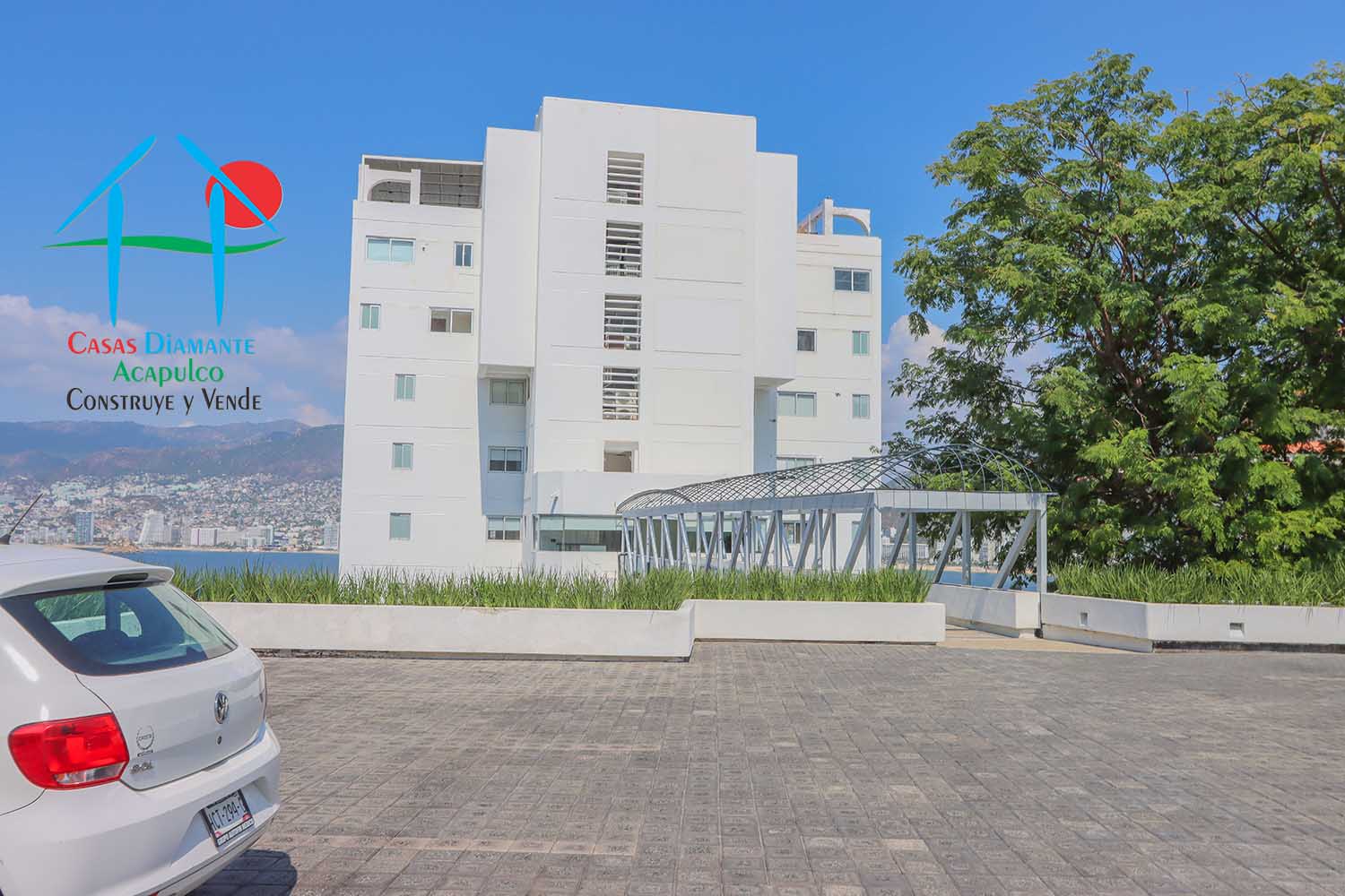 Condominio Brisamar - Estacionamiento 1