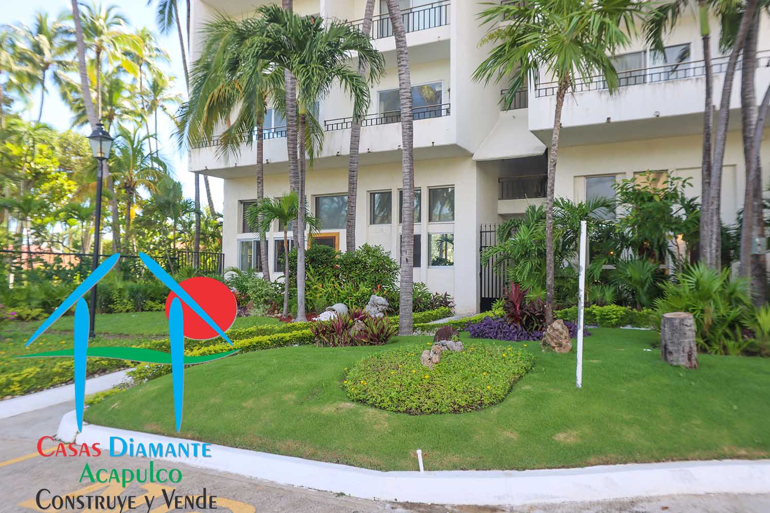 Azteca Princess - Fachada 8