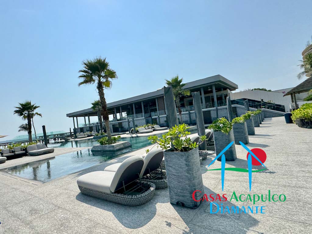 Bayam Residences - Alberca 6