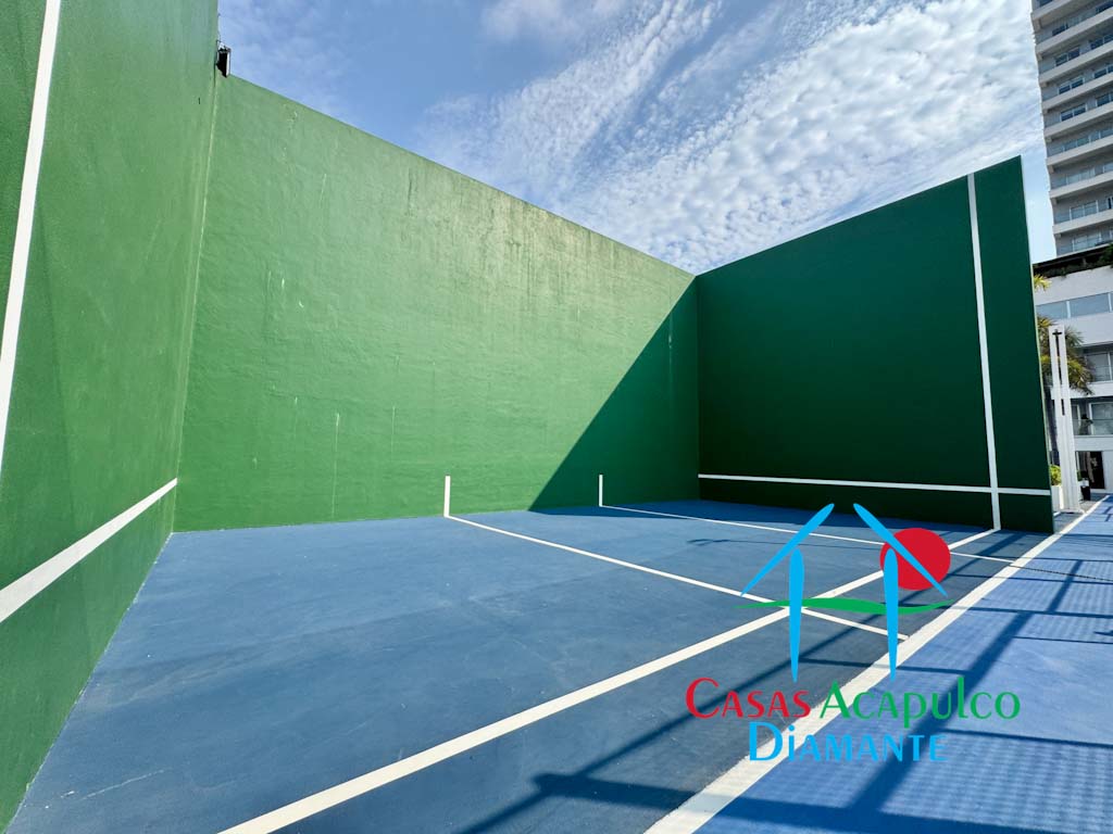 Bayam Residences - Canchas 8