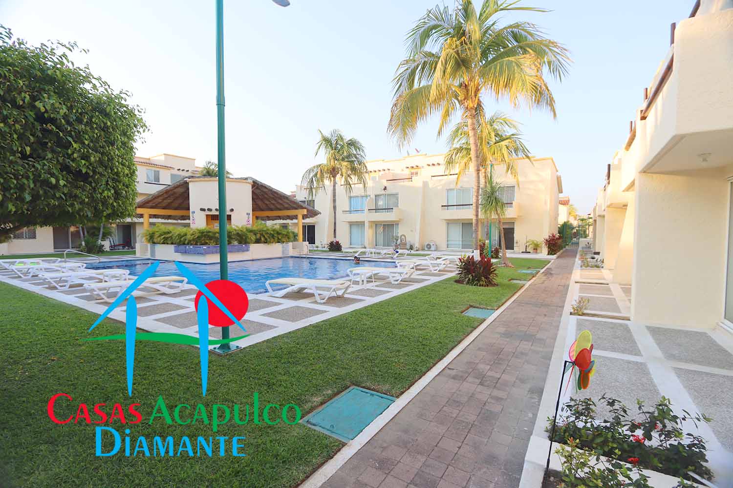 Villas La Palma Diamante - Alberca 1