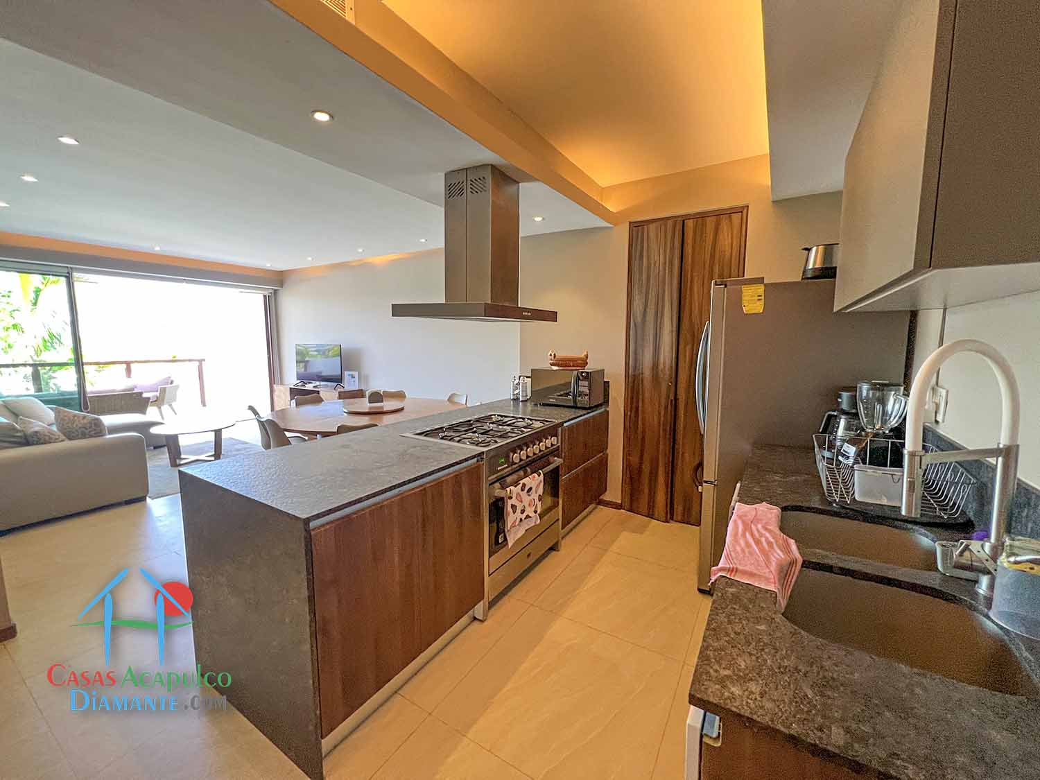 La Isla Fiji V3 - Cocina 5 La Isla Fiji V3 - Cocina 5