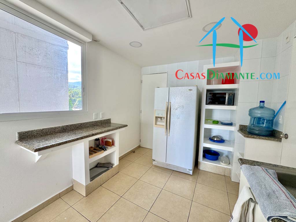 Acqualina Skylife Sur 201 - Cocina 5
