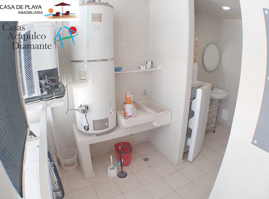 Galápagos 1001 - Lavandería 2