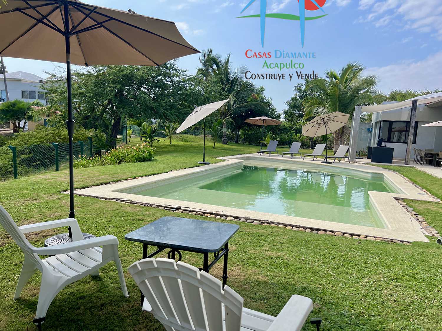 Dolce Vita - Alberca 18