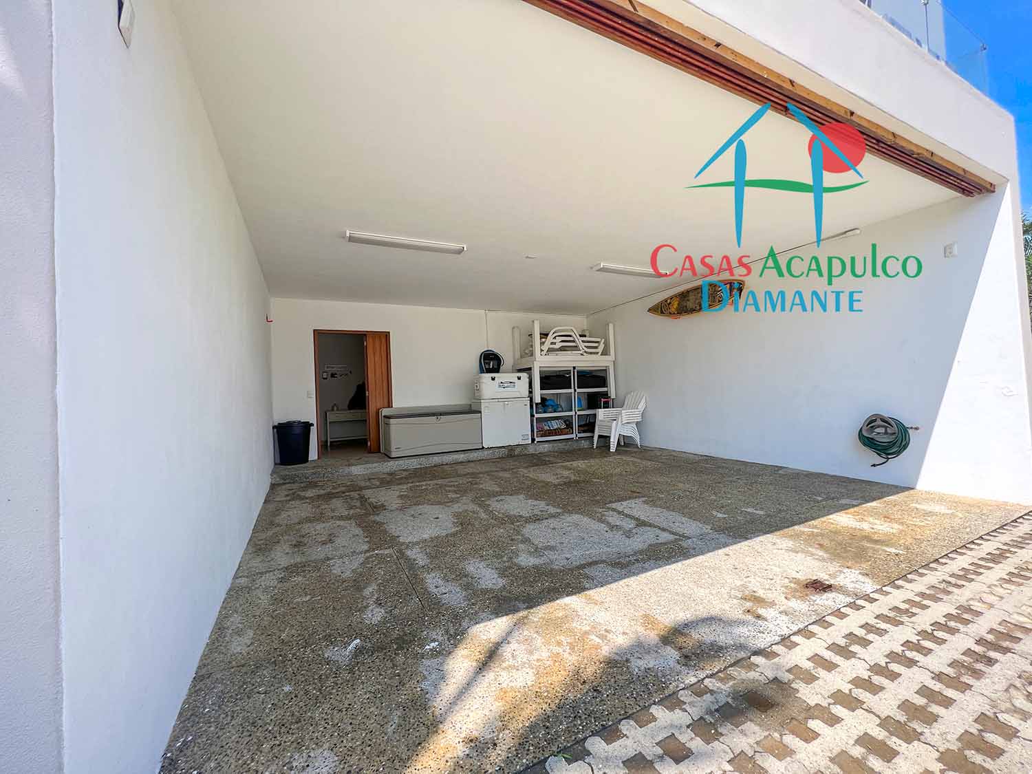 Delta 3 - Estacionamiento 4 Delta 3 - Estacionamiento 4