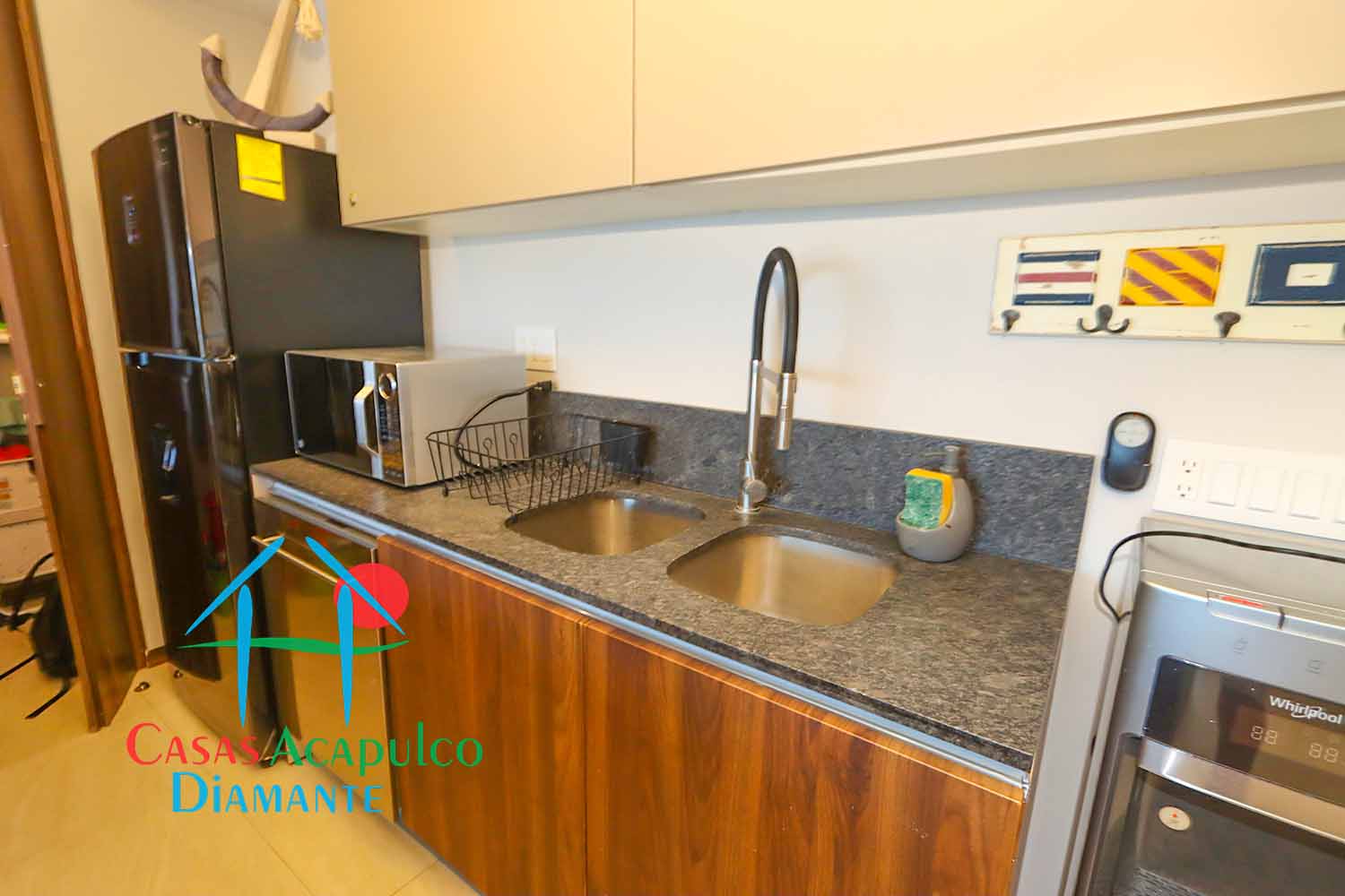 La Isla Fiji S9 - Cocina 2