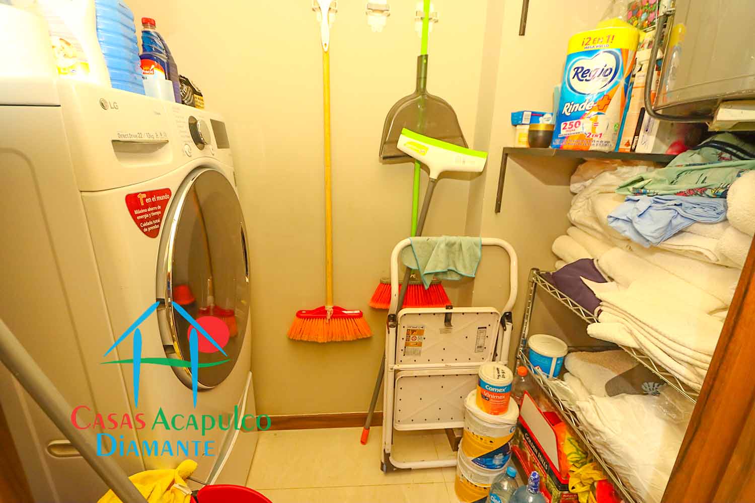 La Isla Fiji S9 - Lavandería 1