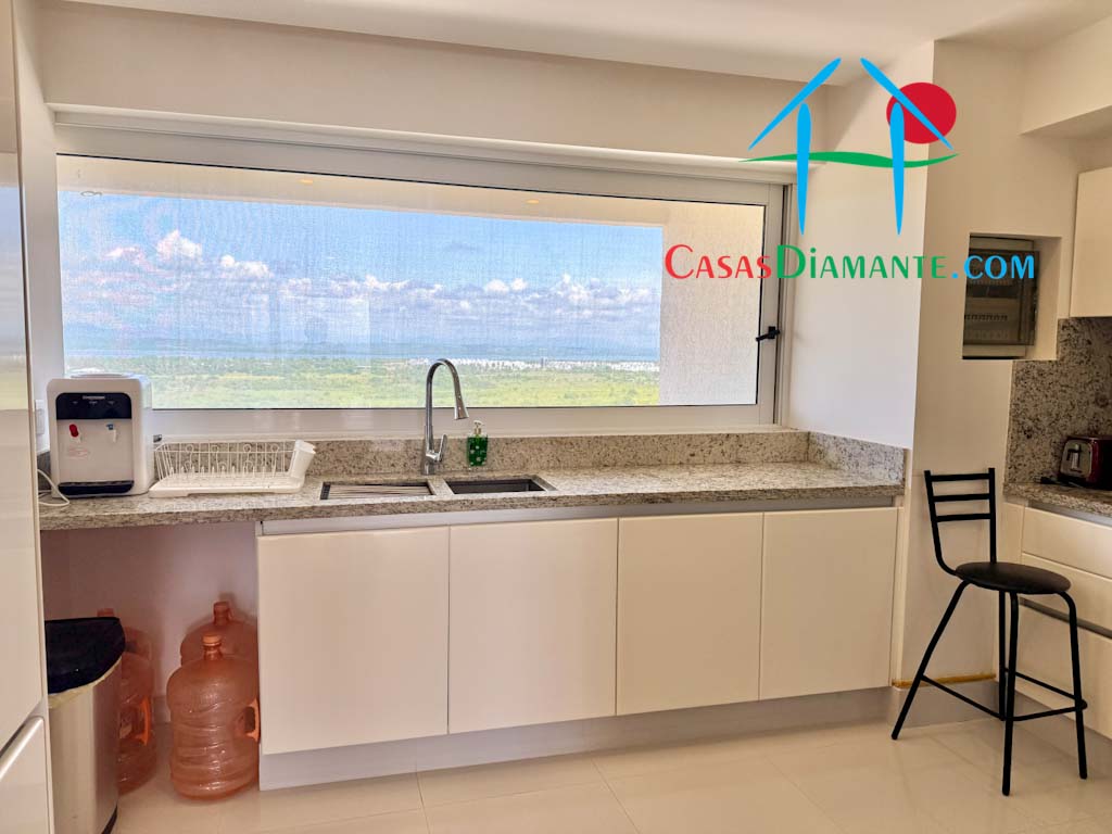 Playamar Tres Cantos T5 1001 - Cocina 1