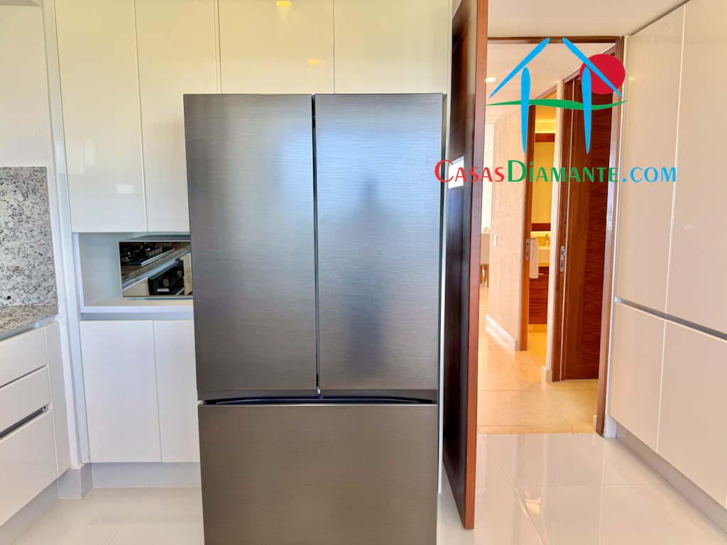 Playamar Tres Cantos T5 1001 - Cocina 4