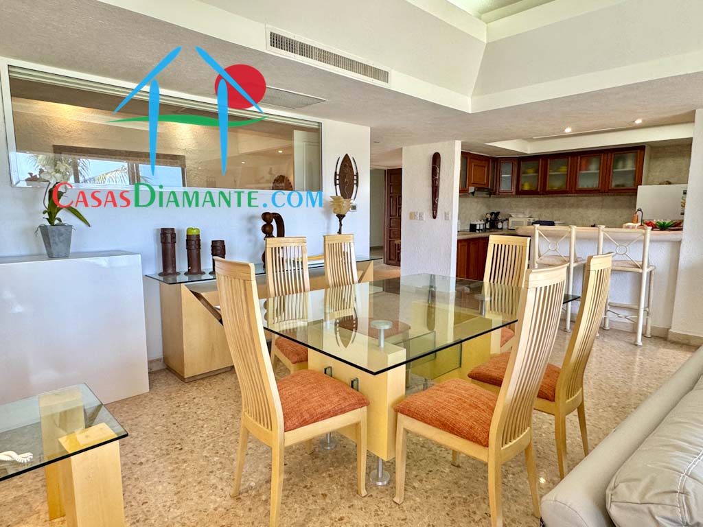 Azteca Princess 303 - Estancia 8