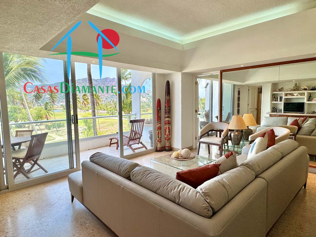 Azteca Princess 303 - Estancia 9