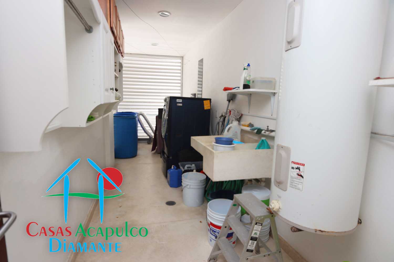 EOS 503 - Lavandería 1