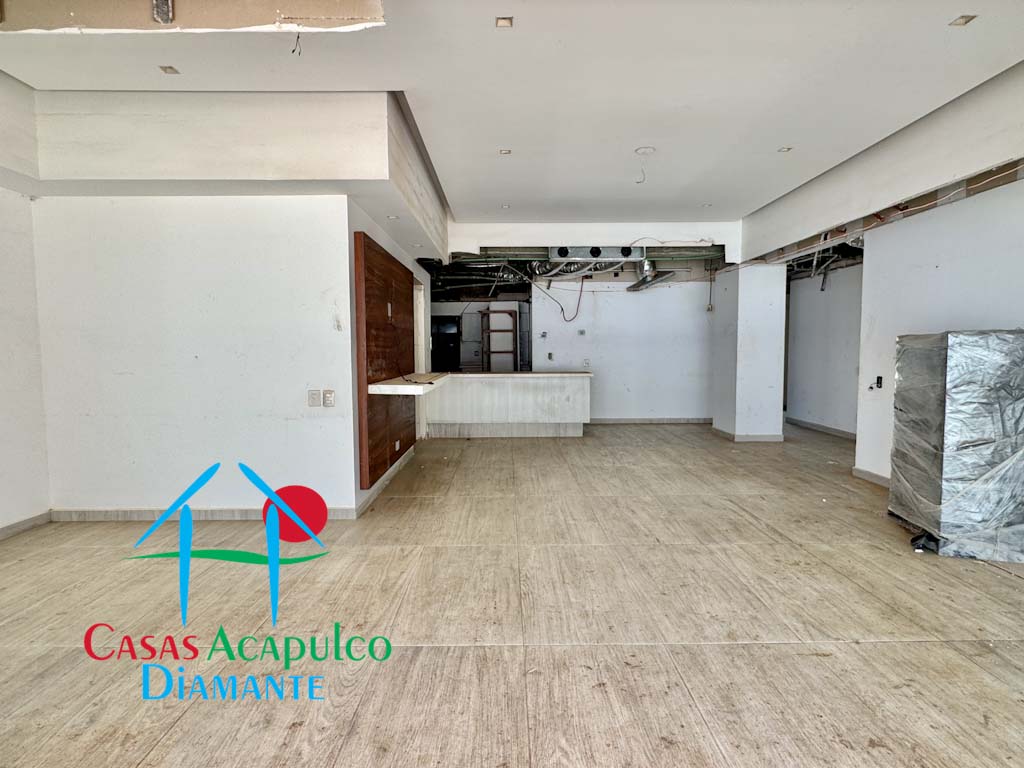 Maralago C 202 - Estancia 4