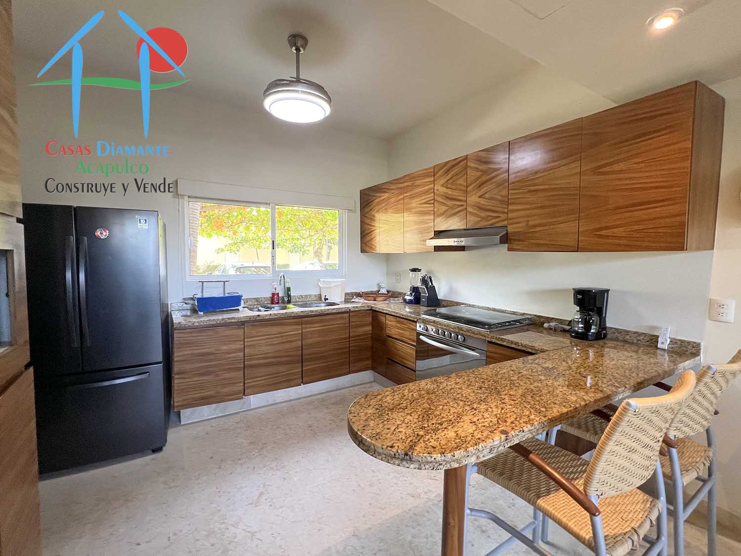 Pacífico Diamante Quilla GH 2 - Cocina 2