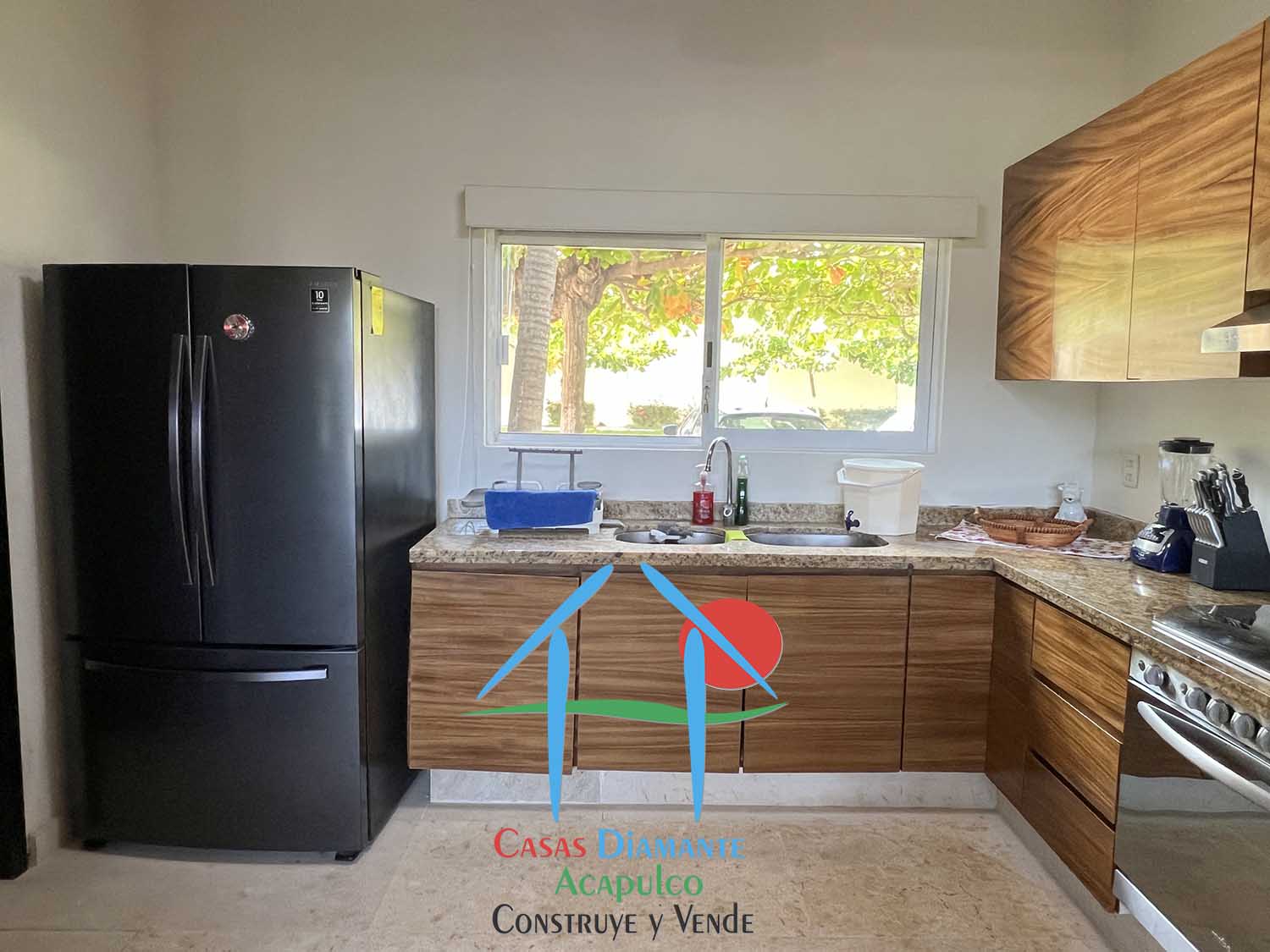 Pacífico Diamante Quilla GH 2 - Cocina 5