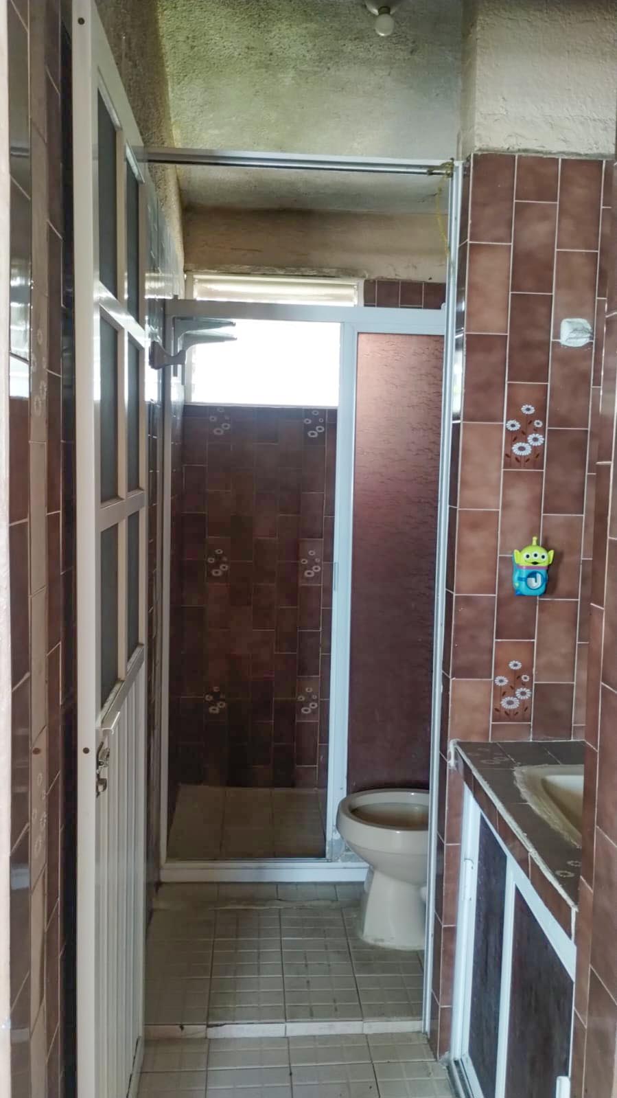 Alta Progreso T2 502 - Baño 1