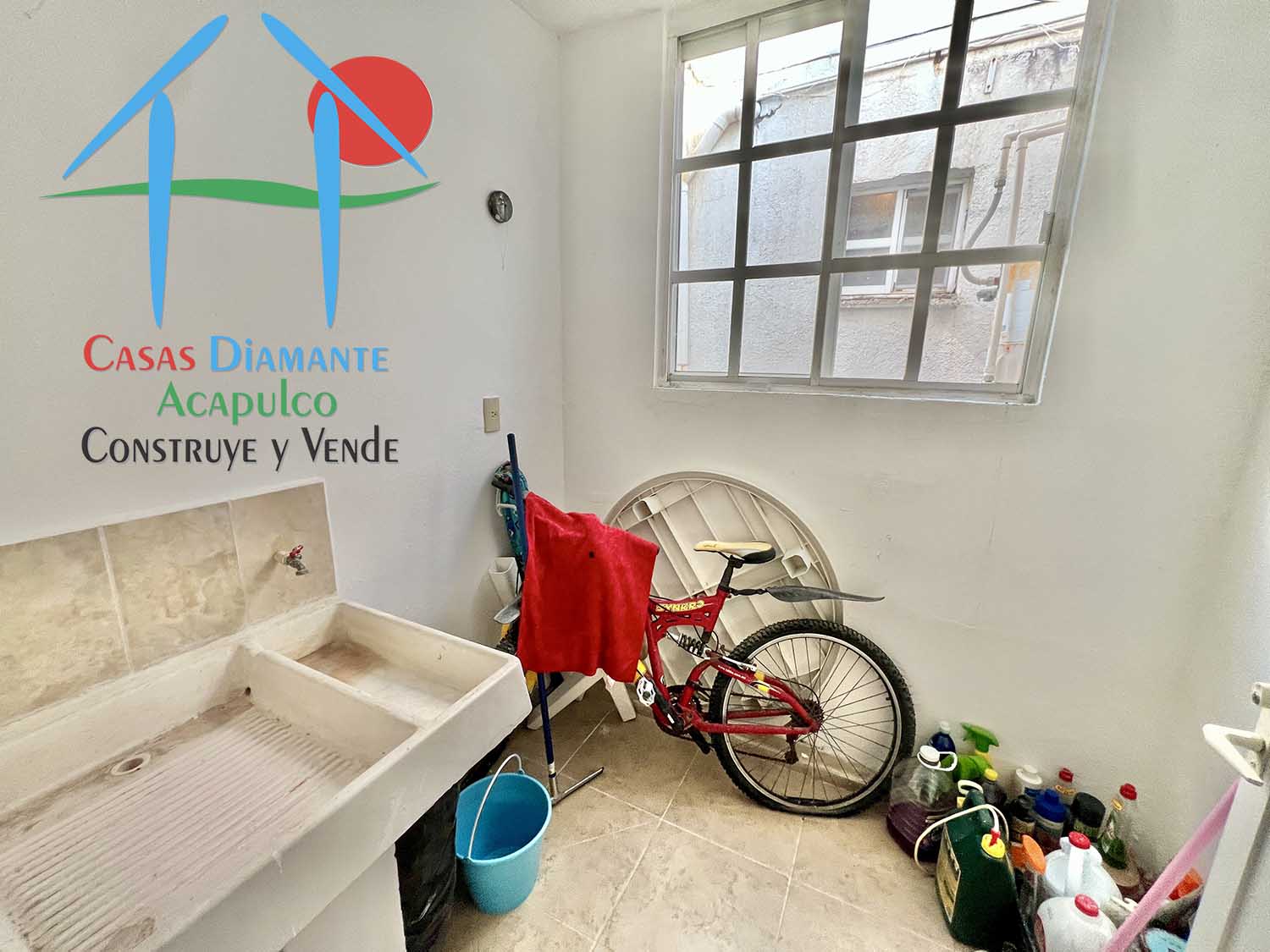 Puente del Mar Fragata J 22 - Lavandería 1