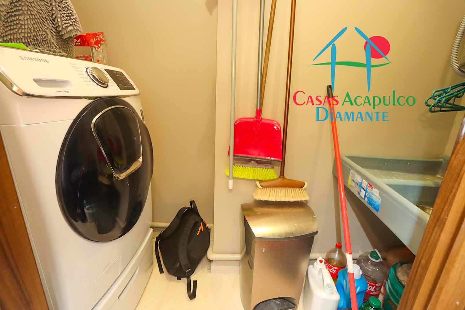 La Isla Fiji W9 - Lavandería 1