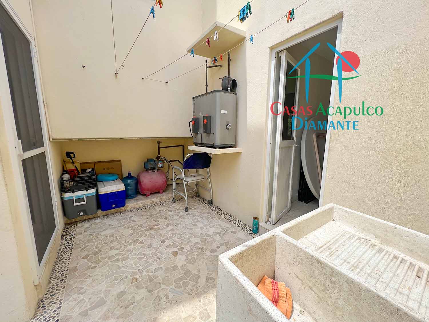 Son Vida Dominica 8 - Lavandería 4