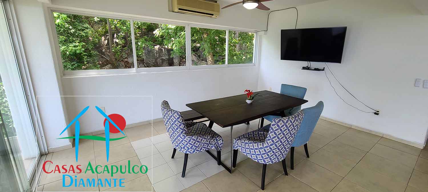 Punta Pichilingue J2 - Estancia 5