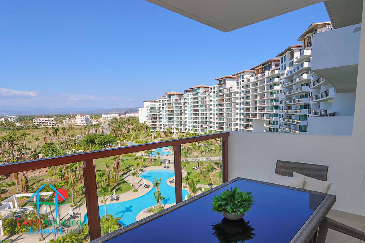 La Isla Emerald B8 - Terraza 2 La Isla Emerald B8 - Terraza 2