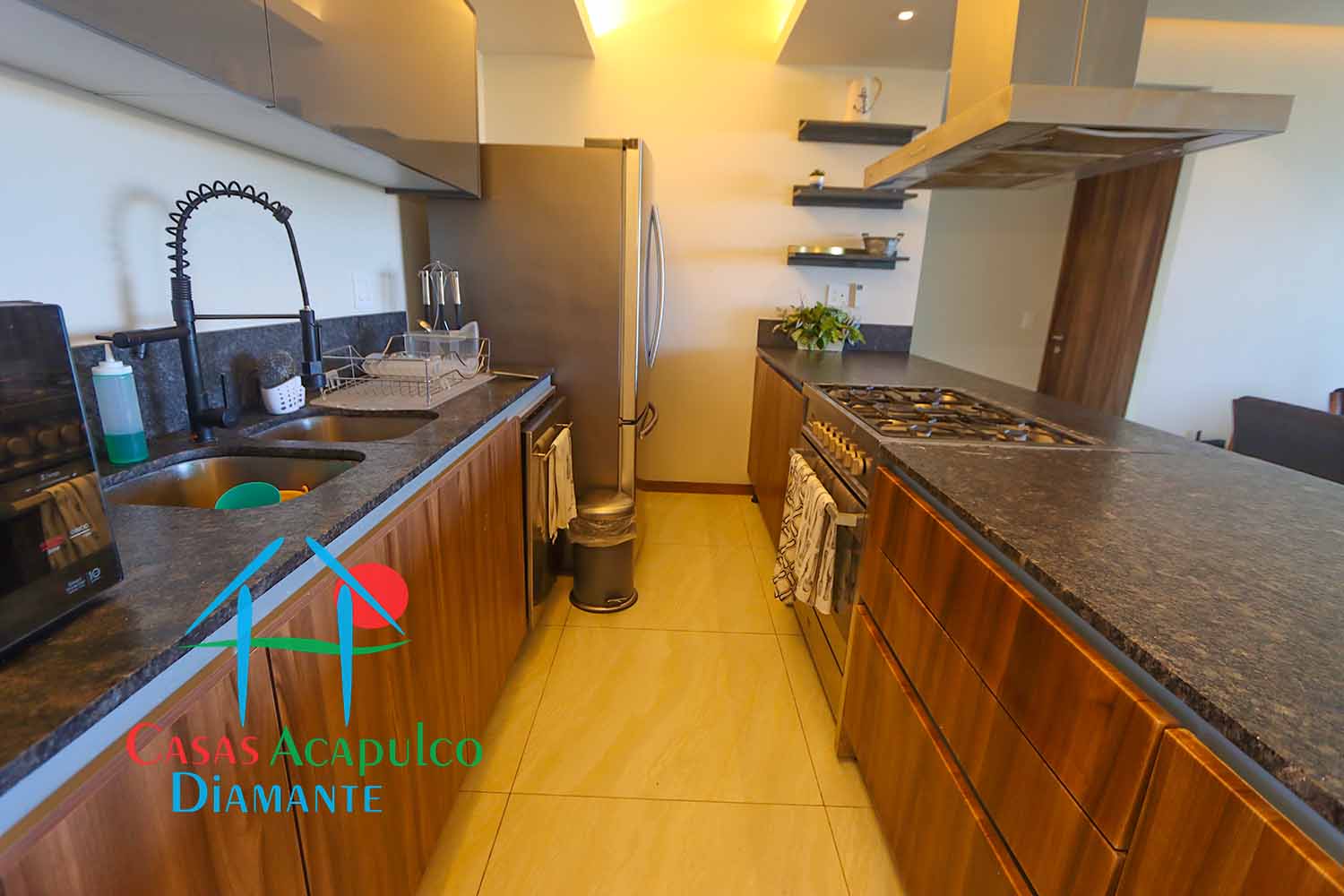 La Isla Emerald J8 - Cocina 3 La Isla Emerald J8 - Cocina 3