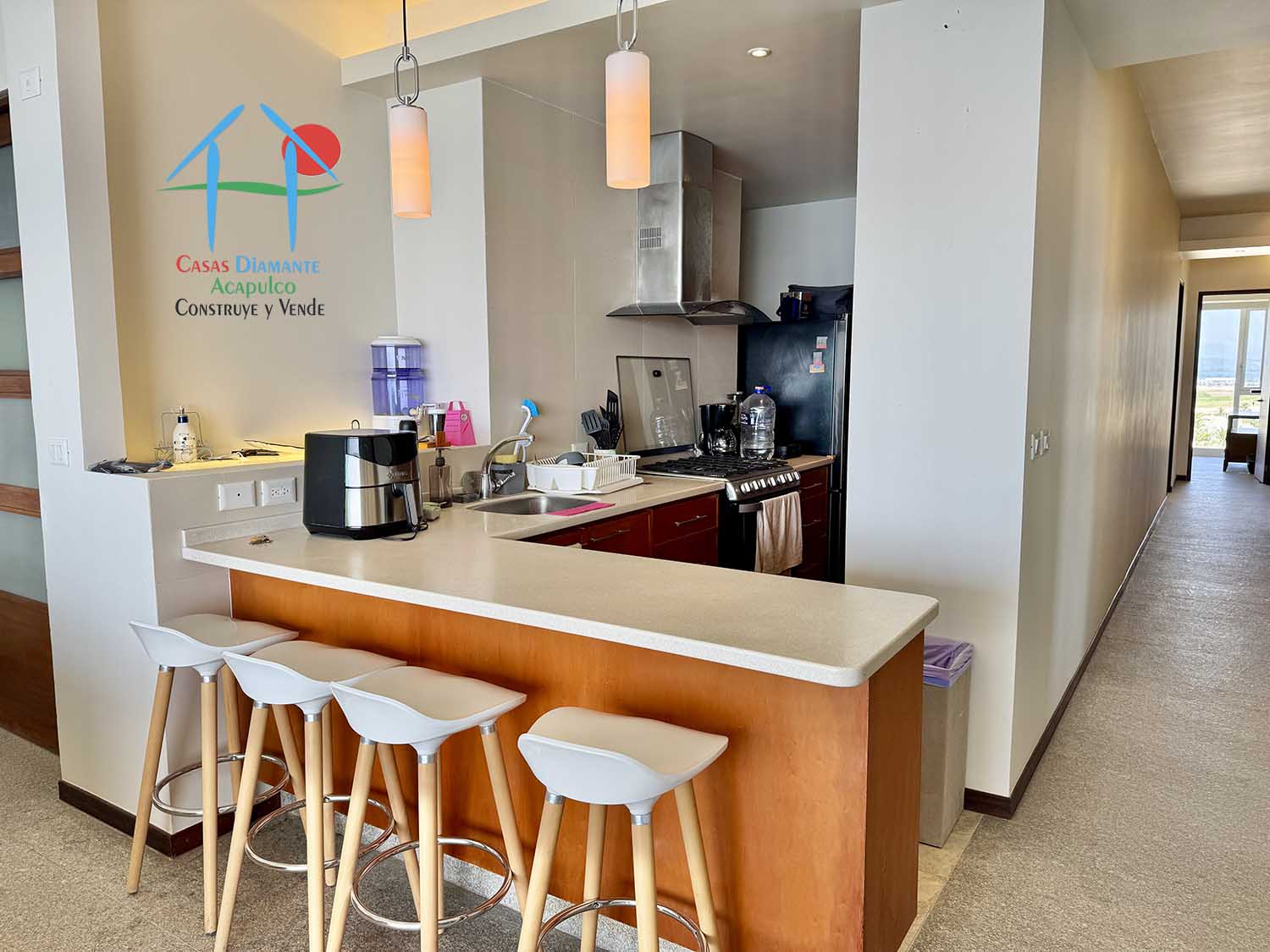 Ocean Front 802 - Cocina 2