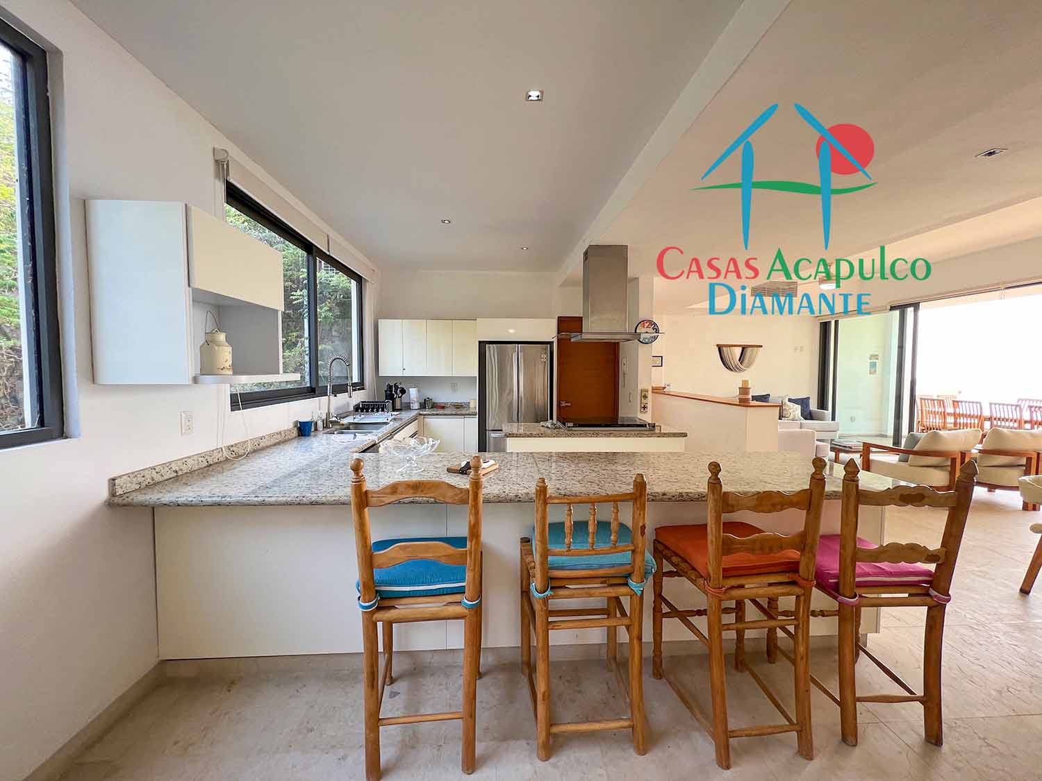 La Joya Residencial 4 - Cocina 4 La Joya Residencial 4 - Cocina 4