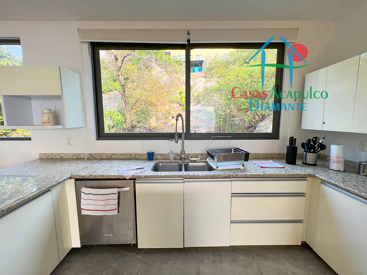 La Joya Residencial 4 - Cocina 10 La Joya Residencial 4 - Cocina 10