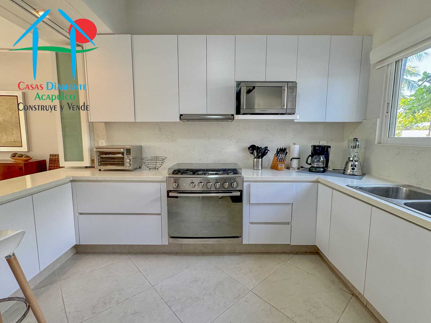 Pacífico Diamante Amura GH 1 - Cocina 1