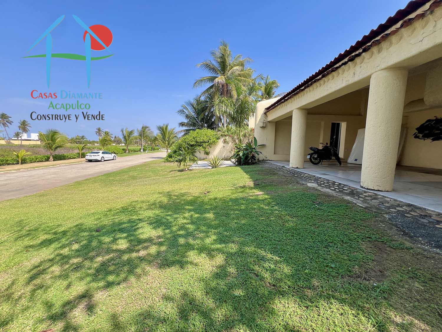 La Jordana - Estacionamiento 1