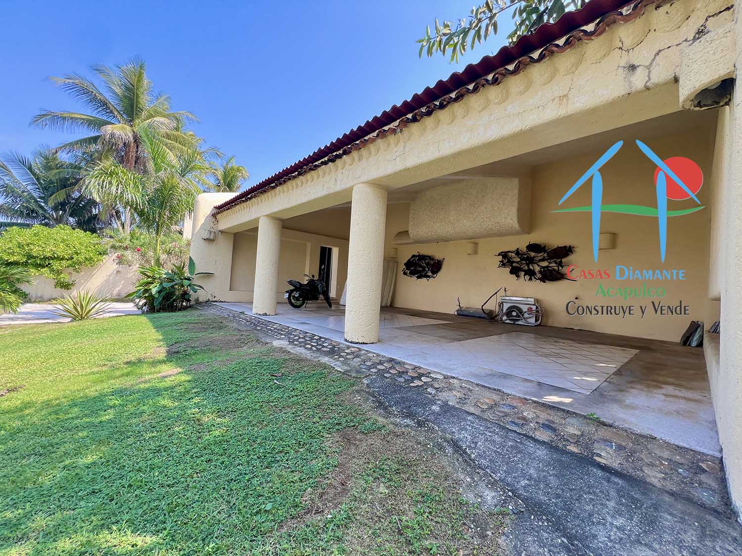 La Jordana - Estacionamiento 2