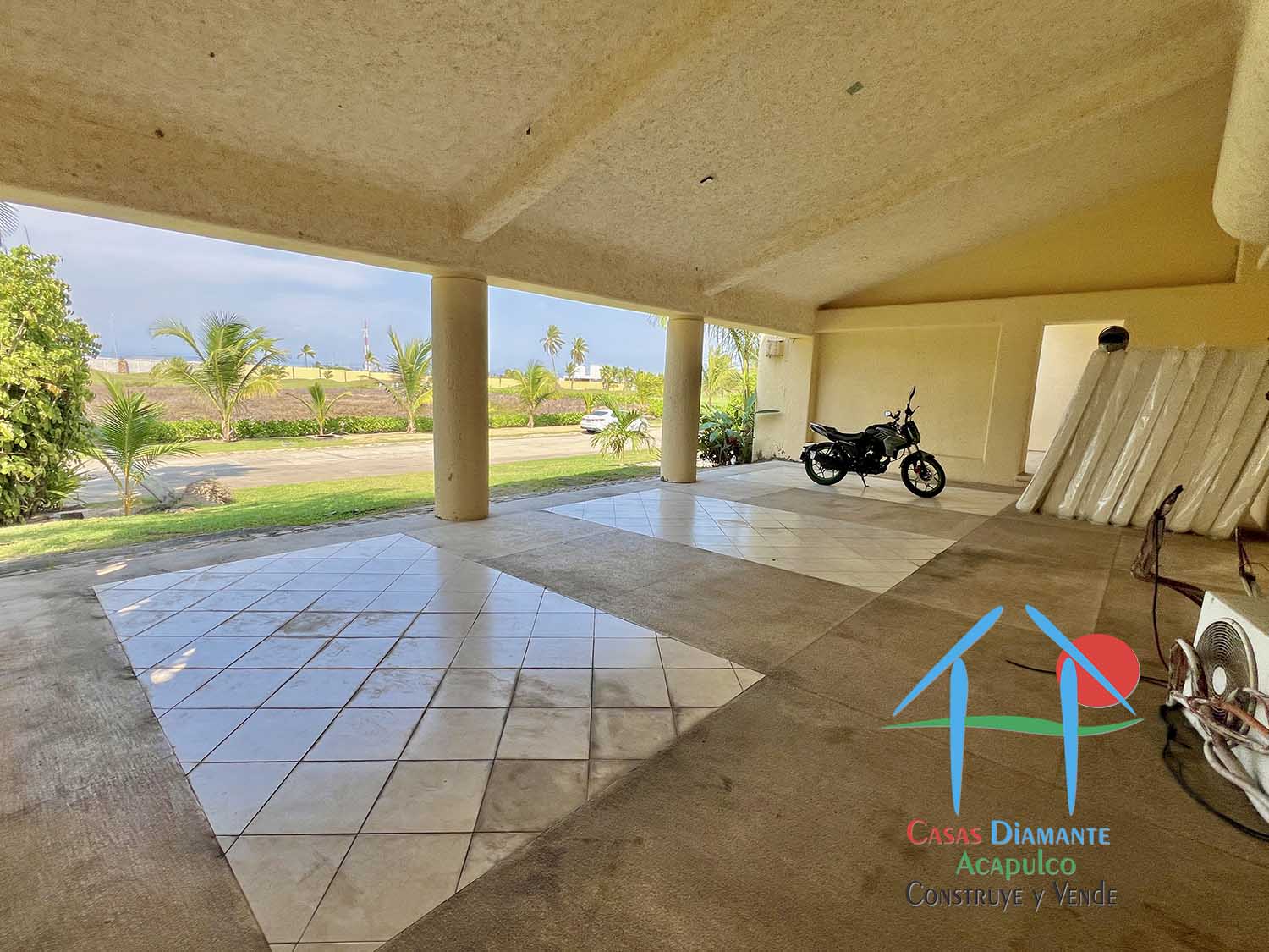 La Jordana - Estacionamiento 3