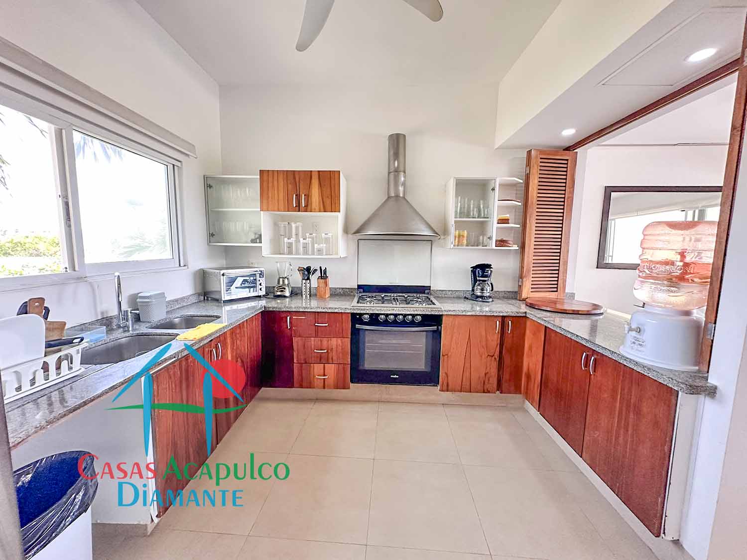 Pacífico Diamante Quilla 102 - Cocina 3 Pacífico Diamante Quilla 102 - Cocina 3