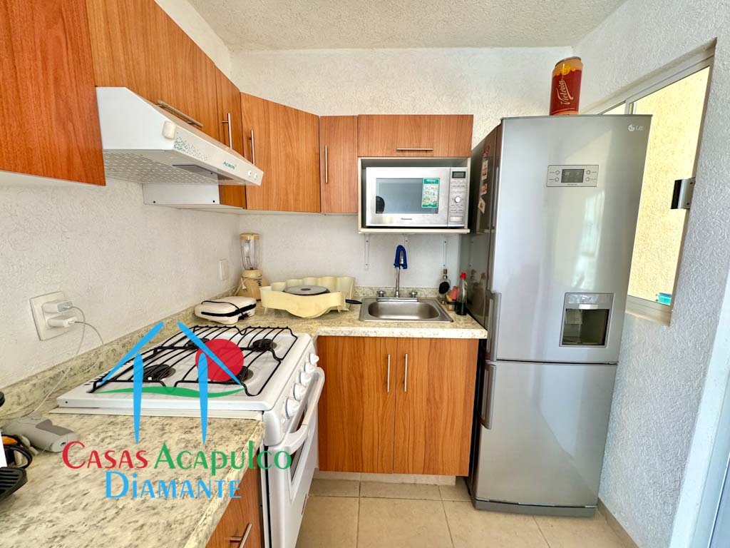 Marina Diamante Nautilus N 08 - Cocina 2
