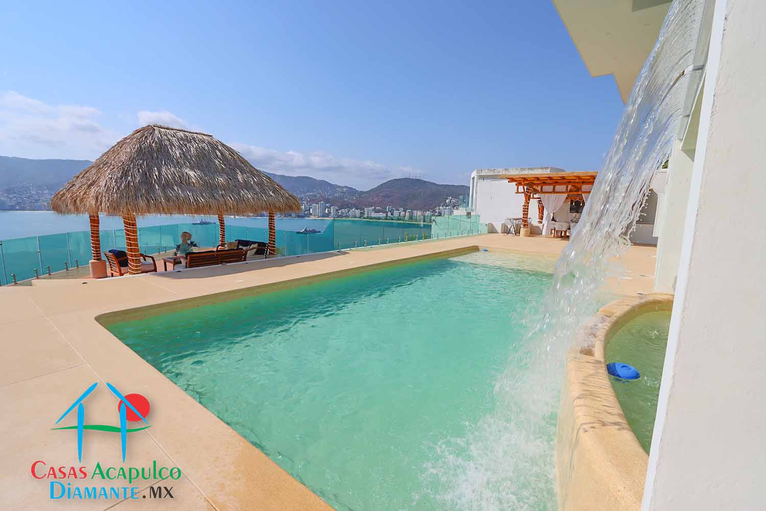 Punta Arena - Alberca 2